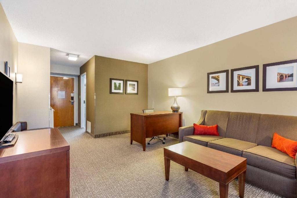 Comfort Inn Quantico Стаффорд Экстерьер фото