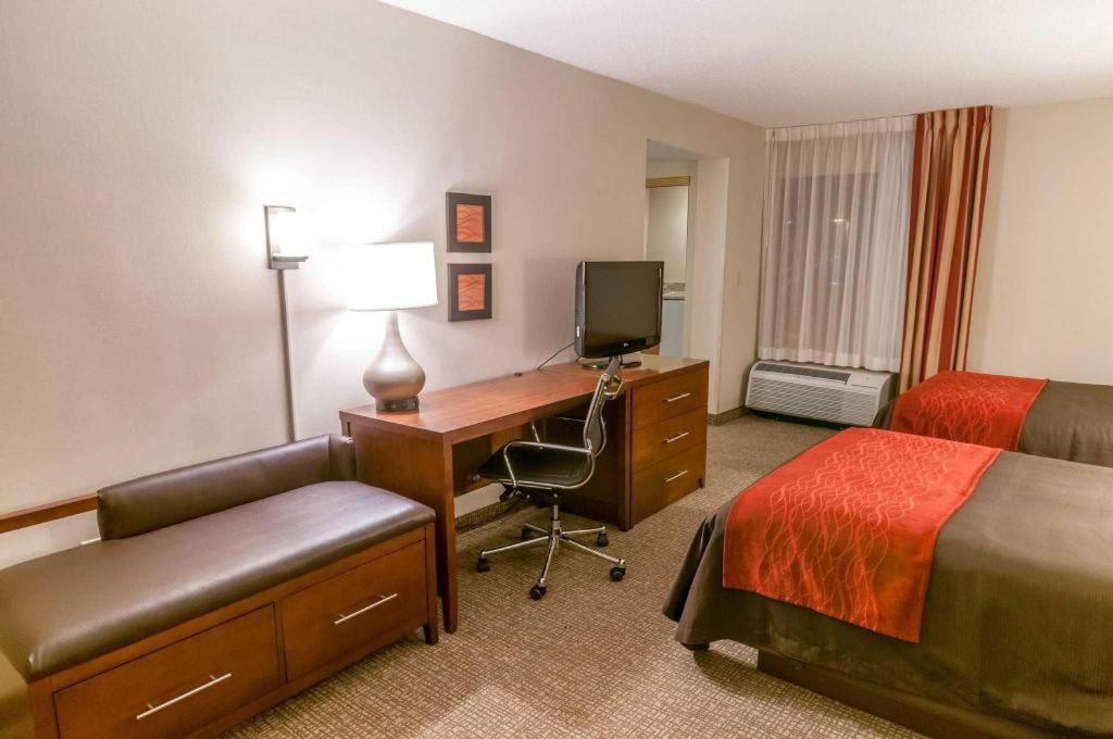 Comfort Inn Quantico Стаффорд Экстерьер фото